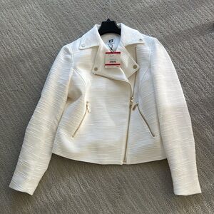 Anne Klein lined jacket with gold buttons on collar